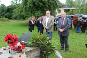 Dan antifašističke borbe obilježili polaganjem vijenaca u Striježevici