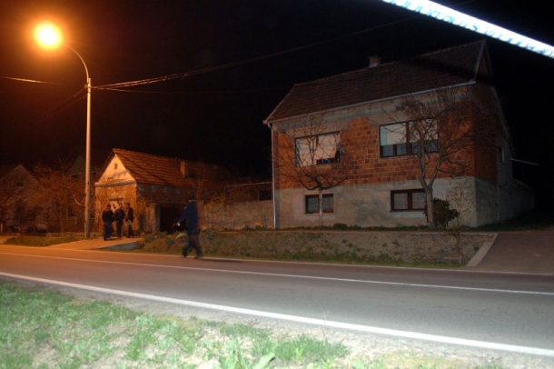 Kalašnjikovom pucao po policiji u Sulkovcima
