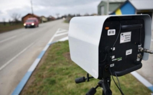 Iz tjedna u tjedan za vikende pojačane kontrole prometa i stalno povećan broj prometnih prekršitelja, ovog vikenda 125 prekršaja a najveći s kaznom od 31.000 kn