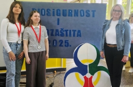 Učenice Cesarićeve škole osvojile 2. mjesto na Međunarodnoj smotri biosigurnosti i biozaštite