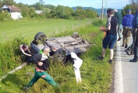 Za blagdan četiri prometne nesreće, a već u rano jutro jedan nalet i jedno slijetanje u Vetovu i Ovčarama sa alkoholiziranim sudionicima