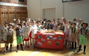 Svaki razred predstavio jednu EU zemlju u kulturi, običajima i jelima