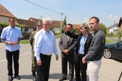 Predsjednik Josipović posjetio poplavljene obitelji u Gradcu