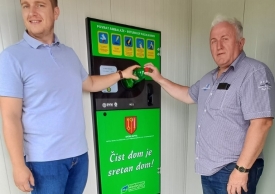 Nova usluga Reciklažnog dvorišta Općine Kaptol - postavljen aparat za otkup povratne ambalaže