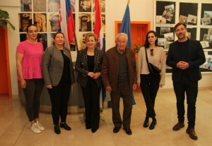 Gimnaziju u Požegi posjetila je veleposlanica Slovačke Republike u povodu promoviranja Studija slovačkog jezika na zagrebačkom Sveučilištu