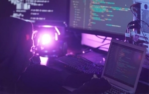 Nova žrtva kupnje preko internet oglasnika - 20-godišnjak želio kupiti mobitel, dao podatke svoje kartice pa mu skinuli novac s računa