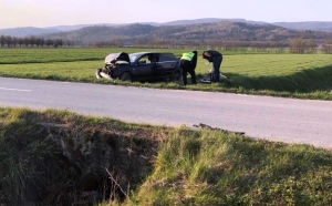 Rano jutros teretnim automobilom uz alkohol sletio s ceste kod Ovčara