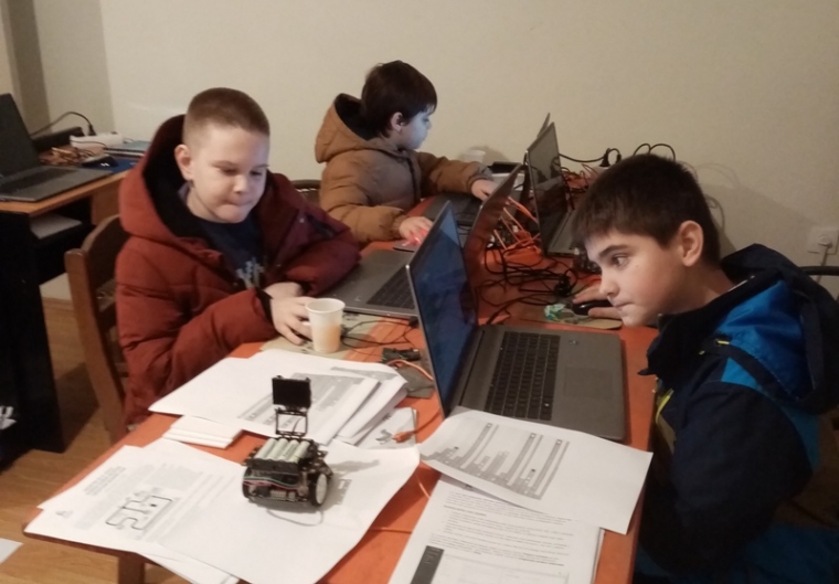 Projekt "Programiraj 2345678" Udruge informatičara Požeško-slavonske županije