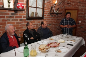 Dvostruki zlatni za Graševinu i rakiju Viljamovku Ferdinand Novak dostojno ugostio prijatelje