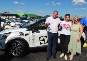 Završila Velika nagradna igra Alles - 30 nagrada za 30 godina Allesa - Automobil Renault Captur odvezla Ivana Mjertan iz Požege