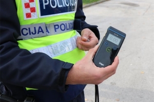 Ovog produženog vikenda policija najavljuje pojačane mjere kontrole u prometu i sankcioniranje najtežih prometnih prekršaja