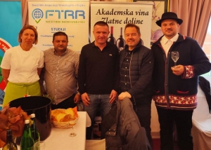 Promocija Fakulteta turizma i ruralnog razvoja u Požegi sa studentskom sarmom i Akademskih vina na 9. Sarmijadi