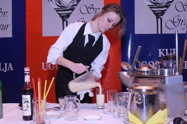 Dvije hotelske kuće pozivaju radnike na prijavu