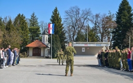Počelo Temeljno vojno osposobljavanje a u Požegu u Vojarnu 123. brigade HV stiglo 400 ročnica i ročnika