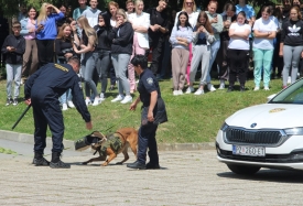 Dan otvorenih vrata Policijske uprave požeško-slavonske i promocija zanimanja policajac/policajka