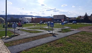 Završena izgradnja i opremanje dječjeg igrališta u Dječjem vrtiću u Rudinskoj ulici