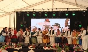 33. Međunarodna smotra folklora &quot;Čuvajmo običaje zavičaja&quot; kao kruna trodnevnih događanja u Velikoj