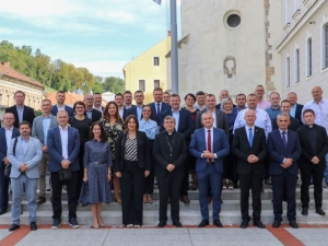 Započele prve pripreme za Susret hrvatske katoličke mladeži u Požegi koji će se održati 2. 3 svibnja 2026. godine