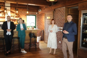 Povodom prve godine poslovanja Slavonske kuće Vinkomir održan je Media Day i predstavljen ljetni meni restorana