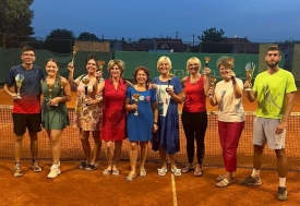 Tenis klub Požega organizirao turnir HUT 750 za odrasle tenisačice i tenisače