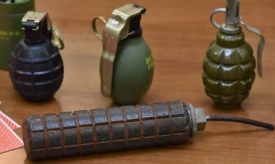 U obiteljskoj kući 33-godišnjaka pronašli cannabis marihuanu a 59-godišnjak prilikom renoviranja kuće pronašao 3 ručne bombe