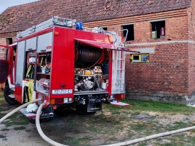 Požar nadstrešnice u Hrnjevcu proširio se na staju, gašenje u tijeku