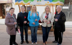 Gradski odbor SDP-a Požega obilježio uz karanfile Međunarodni dan žena - Ravnopravnost je pravo, ne privilegij