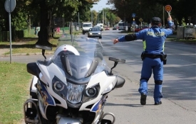 Pojačane kontrole u prometu za vikend bilježe 5 vozača uz alkohol i 32 vozača s nedopuštenom brzinom vožnje