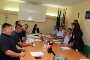 Nezavisni vijećnici prije prisege napustili sjednicu jer nisu dobili odgodu