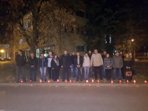 Paljenjem svijeća odali počast žrtvama