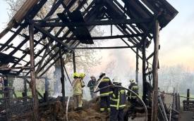 Došlo je do požara drvenog štaglja ispunjenog sijenom i slamom u Kaptolu