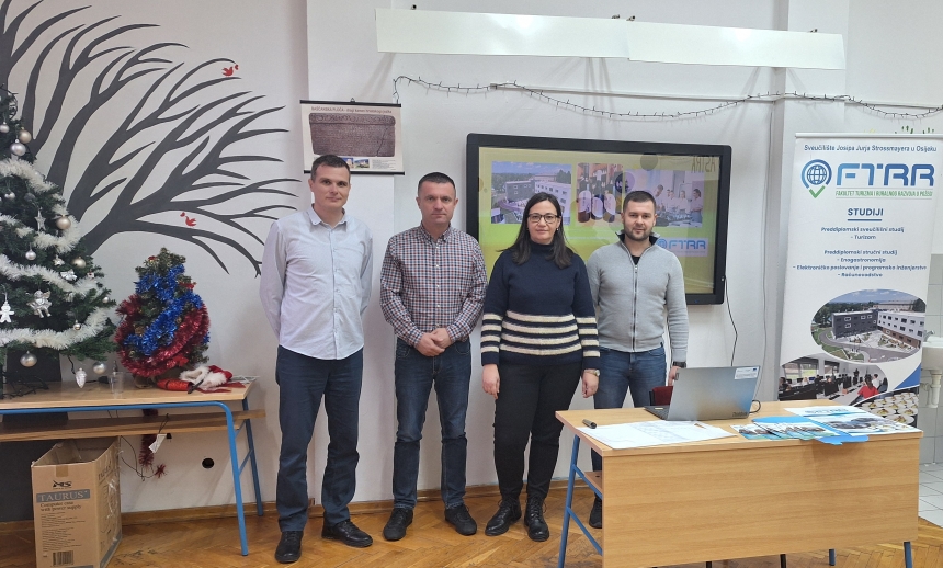 Fakultet turizma i ruralnog razvoja prezentirao studijske programe maturantima u turističkim školama na području Like i Zadra