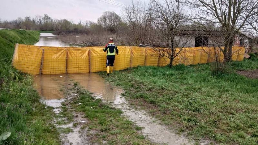Vatrogasci i dalje angažirani u obrani od poplava - 21 intervencija u Požeško-slavonskoj županiji