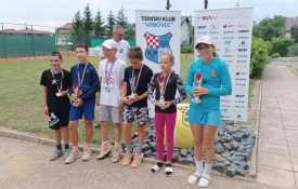 Lucija Grbeš druga na Tenis turniru za igrače do 12 godina u Vrbovcu