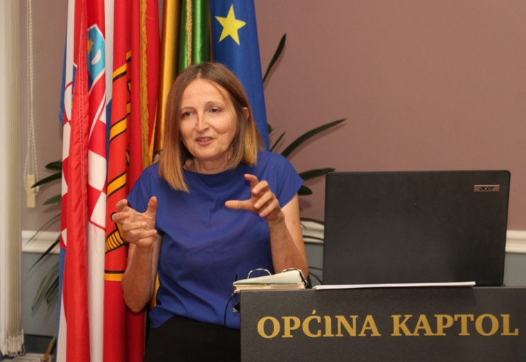 Održano predavanje "Kaptol 1941. - 1943. dokumenti" doktorandice Nade Prkačin