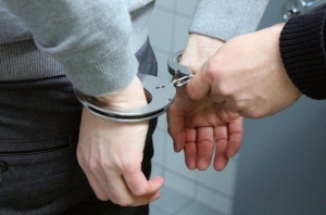 24-godišnjak iz Kaptola osumnjičen za razbojništvo - od 42-godišnjakinje prijeteći nožem uzeo novac - pritvoren je