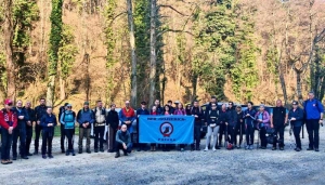 HPD Gojzerica Požega i polaznici 8. Planinarske škole na pohodu hrbtom Papuka uz terensko uvježbavanje vještina za boravak u prirodi