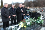 Radne kolege 25 godina obilaze grob i sjećaju se pokojnog hrvatskog branitelja Marka Marića