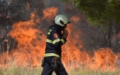 Toplo i suho vrijeme pogodno za požare na otvorenom - spaljivao grane u Migalovcima i požar na otvorenom u Požegi