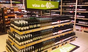 Među najboljim vinima a cjenovno do 40 kuna našlo se vino Krauthaker i Kutjevo d.d.