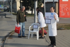 Performans „Stolica glavu čuva“ izazvao interes građana
