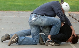 U noćnim satima galamom i tučnjavom kršili javni red i mir u Gradcu i Kuli - od 5-ero osoba neki bili i alkoholizirani