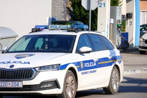 Usred bijela dana s 2,02 promila alkohola skrivio prometnu nesreću
