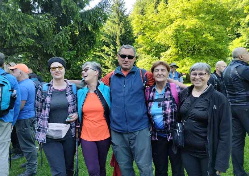 Požeški planinari pohodili jubilarni 90. "Jankovački planinarski put" i obilježili obljetnicu Planinarskog doma Jankovac