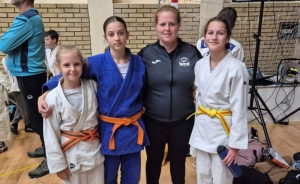 Judo klub "Jigoro" iz Jakšića na Međunarodnom judo turniru u Bečeju s tri natjecateljice osvaja tri medalje