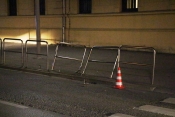 Vozio pijan pa udario u zaštitnu ogradu ispred OŠ Antuna Kanižlića