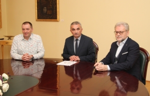 Predstavljena nova Udruga "Zlatne žice Slavonije" - direktor i umjetnički ravnatelj koji Požegu vraćaju kao centar izvrsnosti tamburaške glazbe