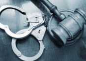 Uhitili 26-godišnjaka pod utjecajem alkohola koji je vrijeđao policijske službenike