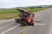 Sudar automobila “Honda“ i traktora, vozač traktora prevezen u OŽB Požega
