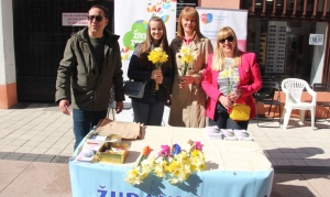 Zavod za javno zdravstvo obilježio "Dan narcisa" i Dan posvećenog borbi protiv raka dojke uz info štand i edukaciju